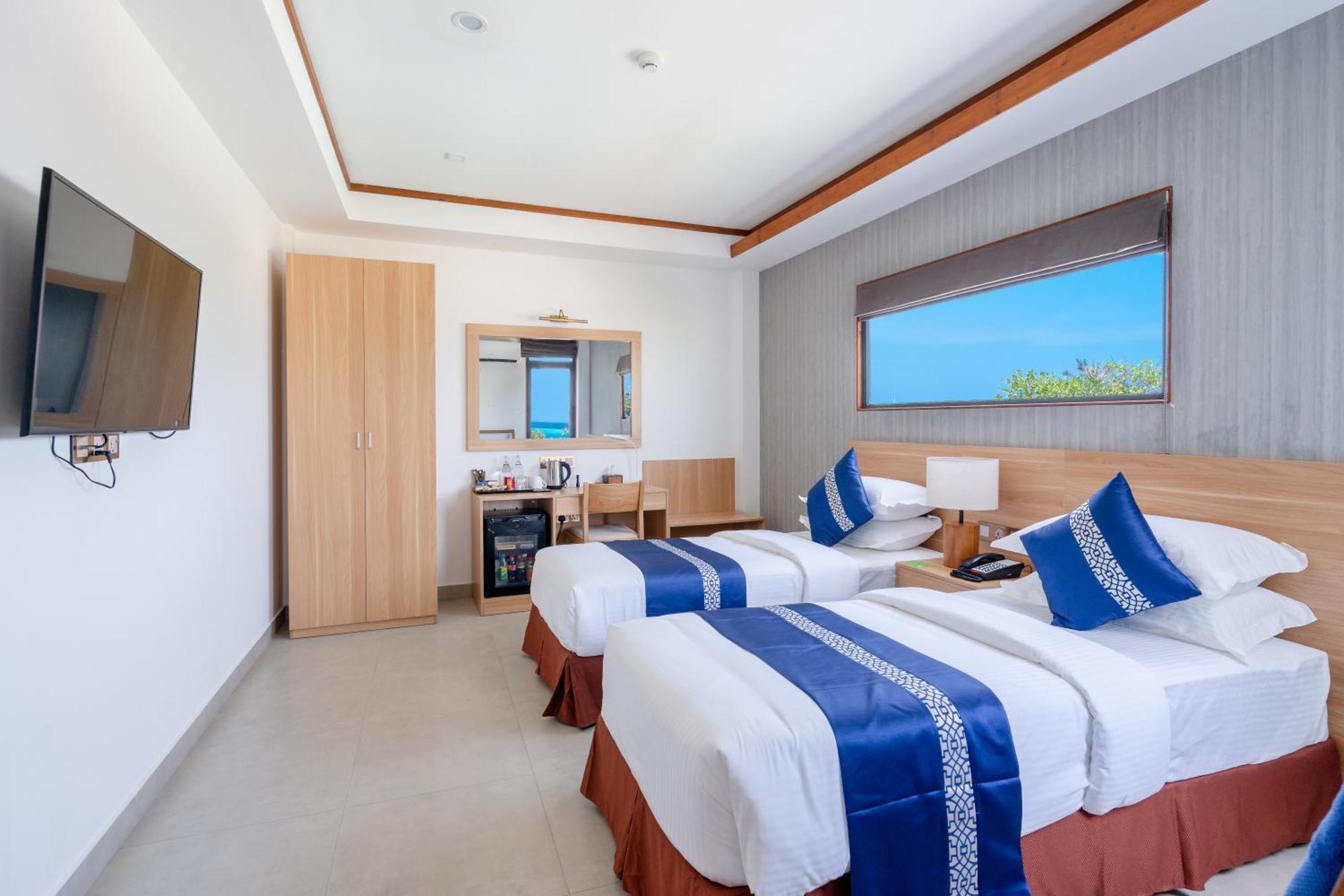 Отель Ayala Oceanview Maldives Гали Экстерьер фото